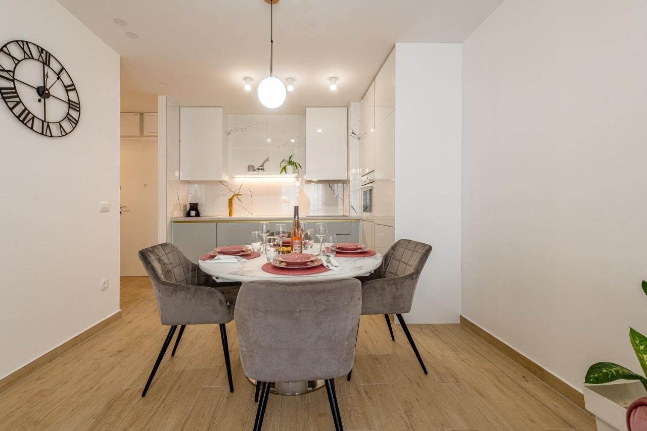 Designer Apartament *