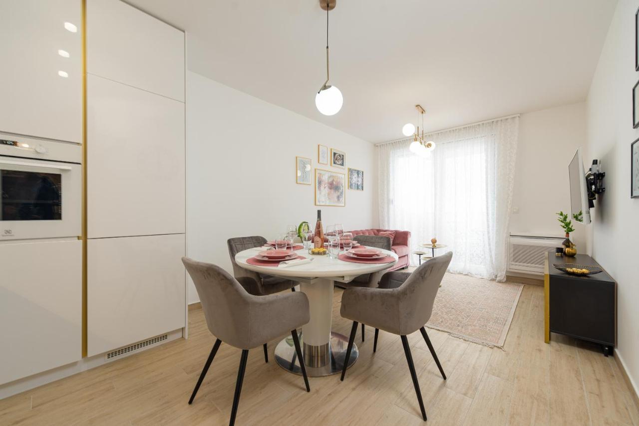 Designer Apartament